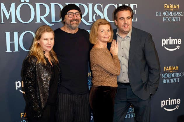 Tanja Schleiff, Tobias Baumann, Annette Frier and Bastian Pastewka at the premiere of the Amazon Prime Video film Fabian und die mörderische Hochzeit at Cinenova Cologne, 30 01 2026 Foto:xR.xSchmiegeltx xFuturexImagex hochzeit_6228