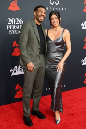 USA - MusiCares Person of the Year Event IHO Mariah Carey - Los Angeles LOS ANGELES - JAN 30: Chad Savage, Kate Steinberg at the MusiCares Person of the Year Event IHO Mariah Carey at the LA Convention Center on January 30, 2026 in Los Angeles, CA Los Angeles CA USA  Copyright: xHPAx xHutchinsxPhotox