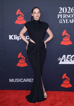 MusiCares 2026 Person of the Year Gala - Los Angeles, USA LOS ANGELES, USA. January 30, 2026: Dove Cameron at the MusiCares 2026 Person of the Year Gala. Los Angeles CA USA  Copyright: xPaulxSmith Featureflashx
