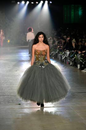 Model at the Danny Reinke Fashion Show at Berlin Fashion Week A W 2026 at NLND Neuland Berlin Berlin, 30 01 2026 Foto:xM.xBehrensx xFuturexImagex reinke_6141