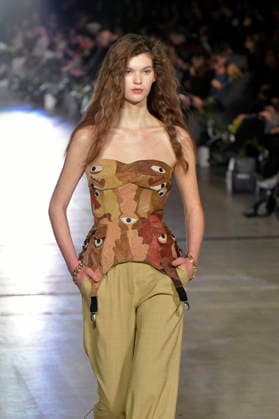 Model at the Danny Reinke Fashion Show at Berlin Fashion Week A W 2026 at NLND Neuland Berlin Berlin, 30 01 2026 Foto:xM.xBehrensx xFuturexImagex reinke_6145