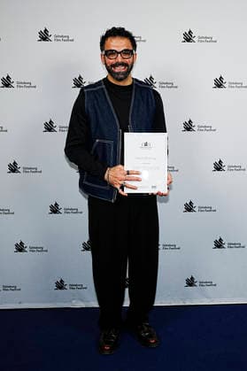 GOTHENBURG, SWEDEN 20260131 Film director Shahab Mehrabi wins the Draken Film Award during the closing gala of the Göteborg Film Festival, where this years Dragon Awards are presented at the Draken Hotel in Göteborg GOTHENBURG SWEDEN x9200x  Copyright: xBjörnxLarssonxRosvall TTx DRAGON AWARDS 2026 ue_r89cXy1E