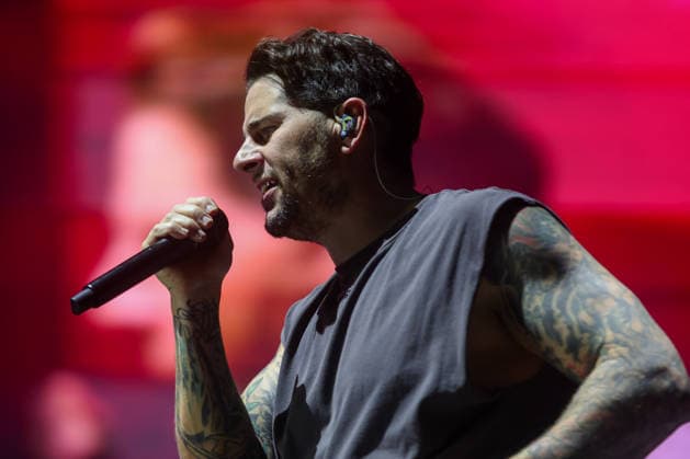 SaO PAULO, SP - 31.01.2026: SHOW AVENGED SEVENFOLD EM SaO PAULO - Vocalist M. Shadows during Avenged Sevenfold& 39;s show in Sao Paulo held at Allianz Parque on Saturday night (31). x2877127x  YurixMurakami