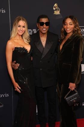 LOS ANGELES, CALIFORNIA - JANUARY 31: Rika Tischendorf, Dionne Harmon, and Babyface at the 68th GRAMMY Awards Pre-GRAMMY Gala & GRAMMY Salute to Industry Icons Honoring Avery Lipman & Monte Lipman on January 31, 2026 in Los Angeles, California Credit: USA - ZUMAa123 20260131_zaa_a123_051 Copyright: xAdMediax