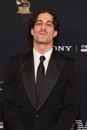 LOS ANGELES, CALIFORNIA - JANUARY 31 Damiano David at The GRAMMY Salute to Industry Icons Honoring Avery Lipman & Monte Lipman on January 31, 2026 in Los Angeles, California Credit: USA - ZUMAa123 20260131_zaa_a123_225 Copyright: xAdMediax