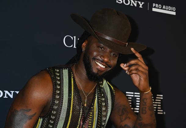 Pre-GRAMMY Gala 2026 Shaboozey arriving to the 2026 Pre-GRAMMY Gala held at the Beverly Hilton Hotel on January 31, 2026 in Beverly Hills, Ca. Beverly Hills Beverly Hilton Hotel California USA Copyright: xTammiexArroyox xAFF-USA.comx