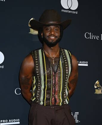 Pre-GRAMMY Gala 2026 Shaboozey arriving to the 2026 Pre-GRAMMY Gala held at the Beverly Hilton Hotel on January 31, 2026 in Beverly Hills, Ca. Beverly Hills Beverly Hilton Hotel California USA Copyright: xTammiexArroyox xAFF-USA.comx
