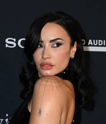 Pre-GRAMMY Gala 2026 Demi Lovato arriving to the 2026 Pre-GRAMMY Gala held at the Beverly Hilton Hotel on January 31, 2026 in Beverly Hills, Ca. Beverly Hills Beverly Hilton Hotel California USA Copyright: xTammiexArroyox xAFF-USA.comx