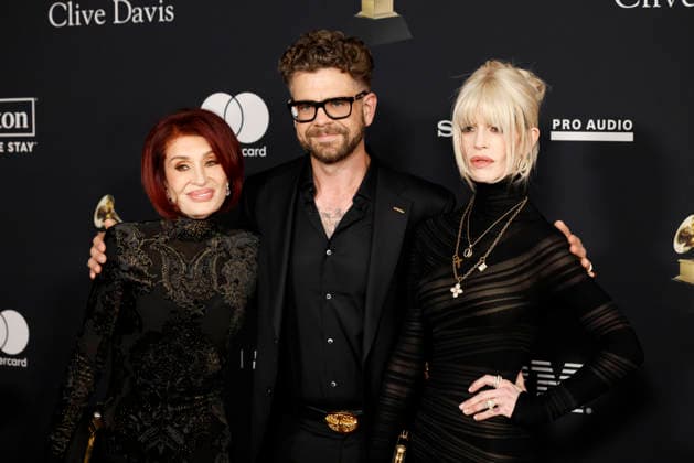 Sharon Osbourne, Jack Osbourne and Kelly Osbourne arrive on the red carpet for the Pre-Grammy Gala on the eve of the 68th Annual Grammy Awards in Los Angeles on Saturday, January 31, 2026.  LAP202601311039 CAROLINExBREHMAN