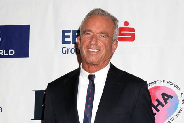 January 31, 2026, Palm Desert, Ca, USA: LOS ANGELES - JAN 31: Health and Human Services Robert F. Kennedy Jr. at the 3rd Annual Starry Starry Night Gala at the Chaparral Country Club on January 31, 2026 in Palm Desert , CA Palm Desert USA - ZUMAnc22 20260131_zaa_nc22_125 Copyright: xKathyxHutchinsx
