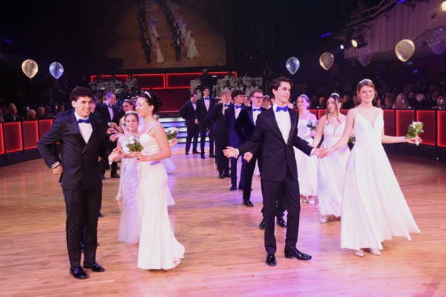 Chrysanthemums Munich 31 01 2026 German Theater Grossen Narrhalla Ball SoirÃ e Muenchner Leben with award of the Karl Valentin Order 2026 to Christoph Maria Herbst Actor Photo Munich