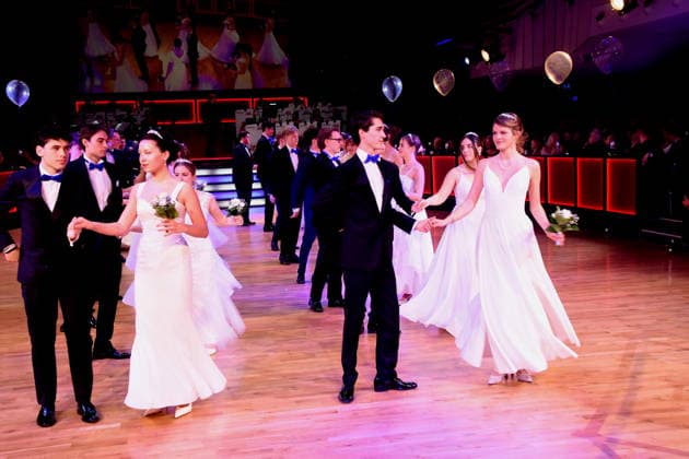 Chrysanthemums Munich 31 01 2026 German Theater Grossen Narrhalla Ball SoirÃ e Muenchner Leben with award of the Karl Valentin Order 2026 to Christoph Maria Herbst Actor Photo Munich