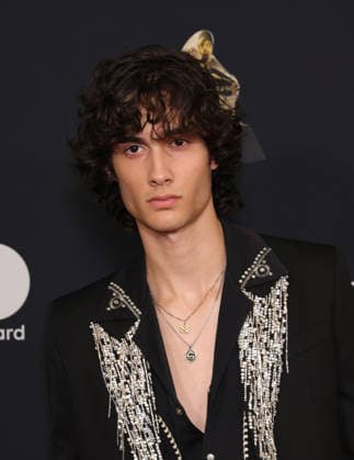 68th Grammy Awards - Pre-Grammy Gala & Grammy Salute to Industry Icons Honoring Avery Lipman & Monte Lipman Featuring: Sombr Where: Los Angeles, California, United States When: 01 Feb 2026 Credit: Faye s Vision Cover Images EDITORIAL USE ONLY. NOT FOR USE BY NEWSPAPERS BASED IN THE UK. Copyright: xx coverimg55430895