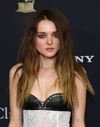 68th Grammy Awards - Pre-Grammy Gala & Grammy Salute to Industry Icons Honoring Avery Lipman & Monte Lipman Featuring: Charlotte Lawrence Where: Los Angeles, California, United States When: 01 Feb 2026 Credit: Faye s Vision Cover Images EDITORIAL USE ONLY. NOT FOR USE BY NEWSPAPERS BASED IN THE UK. Copyright: xx coverimg55431071