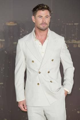 Crime 101 European Film Premiere Chris Hemsworth attends the Crime101 European gala screening premiere at the Odeon Luxe cinema, Leicester Square, London. 28th January 2026.  Copyright: xAndrewxSimsx NINTCHDBPICT001055806368