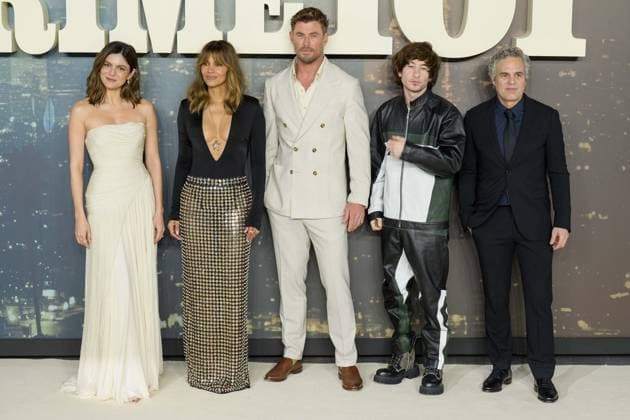 Crime 101 European Film Premiere Monica Barbaro, Halle Berry, Chris Hemsworth, Barry Keoghan and Mark Ruffalo attend the Crime101 European gala screening premiere at the Odeon Luxe cinema, Leicester Square, London. 28th January 2026.  Copyright: xAndrewxSimsx NINTCHDBPICT001055808066