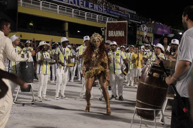 RIO DE JANEIRO, RJ - 01.02.2026: SEGUNDO DIA DE ENSAIOS TÃ CNICOS ESPECIAL - The drum queen, Mayara Lima, during the technical rehearsal of Paraiso do Tuiuti this Saturday (31), at MarquÃªs de Sapucai. x2878075x  CarlosxEliasxJunior