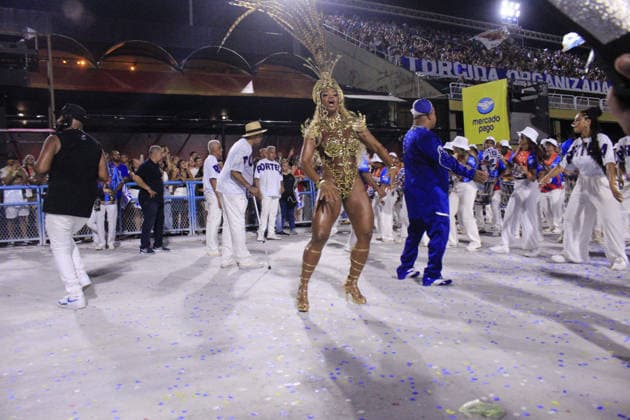 RIO DE JANEIRO, RJ - 01.02.2026: SEGUNDO DIA DE ENSAIOS TÃ CNICOS ESPECIAL - The drum queen, Bianca Monteiro, during the Portela technical rehearsal, this Saturday (31), at MarquÃªs de Sapucai. x2878124x  CarlosxEliasxJunior