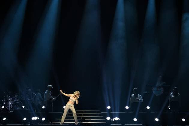 Concert Michelle Arena Oberhausen FOR EDITORIAL PURPOSES ONLY EDITORIAL USE ONLY p Pop singer Michelle during her concert as part of her farewell tour, on Sunday, February 01, 2026 at the Rudolf Weber Arena in Oberhausen Germany NRW Oberhausen Copyright SocratesxTassos Copyright: SocratesxTassos doc84e3xv1dtex1i1awxhvi ,EDITORIAL USE ONLY Copyright: SocratesxTassos