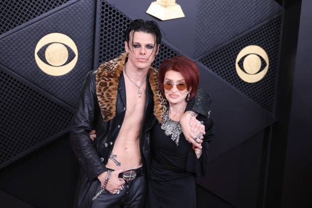 January 29, 2026, Los Angeles, California, USA: YUNGBLUD and Sharon Osbourne at the 68th Annual Grammy Awards on Sunday February 1, 2026 at Crypto.com Arena in Los Angeles, California. JAVIER ROJAS PI Los Angeles USA - ZUMAp124 20260129_zaa_p124_333 Copyright: xJavierxRojasx