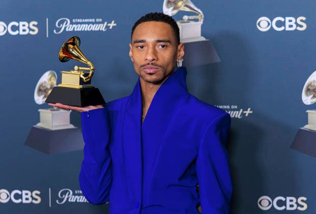 February 1, 2026, Los Angeles, California, USA: Durand Bernarr at the 68th Annual Grammy Awards press room on Sunday February 1, 2026 at Crypto.com Arena in Los Angeles, California. ARIANA RUIZ PI Los Angeles USA - ZUMAp124 20260201_zaa_p124_116 Copyright: xArianaxRuizx