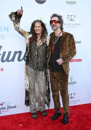 Steve Tyler™s 7th Annual Jam for Janie Grammy Viewing Party Steven Tyler and Chris Robinson arriving to Steve Tyler™s 7th Annual Jam for Janie Grammy Viewing Party at Hollywood Palladium on February 01, 2026 in Hollywood, CA. Hollywood Hollywood Palladium California USA Copyright: xLISAxOConnor AFF-USA.comx