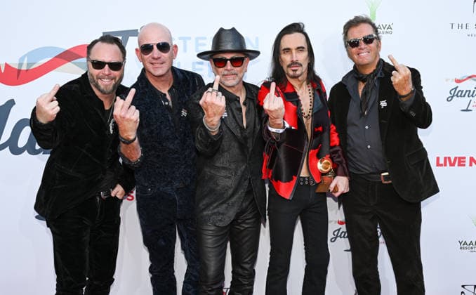 Steve Tyler™s 7th Annual Jam for Janie Grammy Viewing Party The Snobs arriving to Steve Tyler™s 7th Annual Jam for Janie Grammy Viewing Party at Hollywood Palladium on February 01, 2026 in Hollywood, CA. Hollywood Hollywood Palladium California USA Copyright: xLISAxOConnor AFF-USA.comx