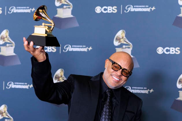 February 1, 2026, Los Angeles, California, USA: Israel Houghton at the 68th Annual Grammy Awards press room on Sunday February 1, 2026 at Crypto.com Arena in Los Angeles, California. ARIANA RUIZ PI Los Angeles USA - ZUMAp124 20260201_zaa_p124_252 Copyright: xArianaxRuizx