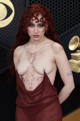 American singer Chappell Roan poses on the red carpet at the 68th Grammy Awards in Los Angeles, California, USA, 01 February 2026. 68th Grammy Awards in Los Angeles !ACHTUNG: NUR REDAKTIONELLE NUTZUNG!  Copyright: xOctavioxGuzmánx AME940 20260202-55019253806_1