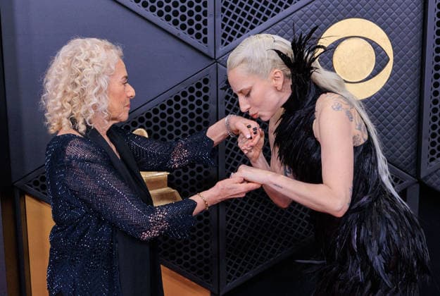 February 1, 2026, Los Angeles, California, USA: Carol King is kissed byLady Gaga on the red carpet of the 68th Annual Grammy Awards on Sunday February 1, 2026 at Crypto.com Arena in Los Angeles, California. JAVIER ROJAS PI Los Angeles USA - ZUMAp124 20260201_zaa_p124_298 Copyright: xJavierxRojasx