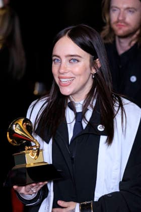 February 1, 2026, Los Angeles, California, USA: (L-R) Billie Eilish at the 68th Annual Grammy Awards press room on Sunday February 1, 2026 at Crypto.com Arena in Los Angeles, California. ARIANA RUIZ PI Los Angeles USA - ZUMAp124 20260201_zaa_p124_329 Copyright: xArianaxRuizx