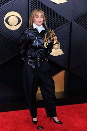 February 1, 2026, Los Angeles, California, USA: Miley Cyrus on the red carpet of the 68th Annual Grammy Awards on Sunday February 1, 2026 at Crypto.com Arena in Los Angeles, California. JAVIER ROJAS PI Los Angeles USA - ZUMAp124 20260201_zaa_p124_384 Copyright: xJavierxRojasx