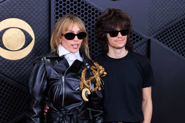February 1, 2026, Los Angeles, California, USA: Miley Cyrus, Maxx Morando on the red carpet of the 68th Annual Grammy Awards on Sunday February 1, 2026 at Crypto.com Arena in Los Angeles, California. JAVIER ROJAS PI Los Angeles USA - ZUMAp124 20260201_zaa_p124_493 Copyright: xJavierxRojasx