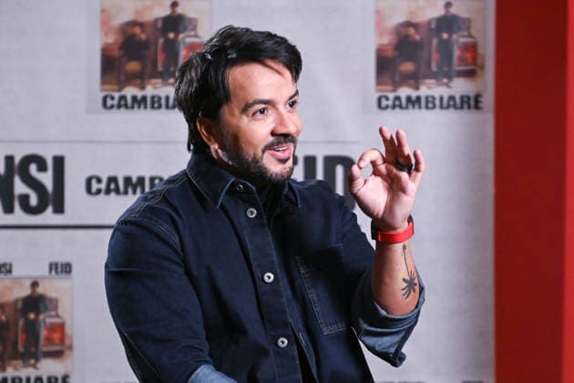 Interview with singer Luis Fonsi Singer Luis Fonsi, during an interview for Europa Press, on February 2, 2026, in Madrid Spain Luis Alfonso Rodríguez López Cepero, artistically known as Luis Fonsi, is a Puerto Rican singer-songwriter, producer and actor who has established himself as one of the great figures of contemporary Latin pop thanks to romantic ballads and global hits such as Despacito After training in music in the United States and signing with a major label, He debuted in 1998 with the album Comenzaré and went on to string together successful albums that have earned him multiple awards and nominations, as well as collaborations with top artists from the Latin and Anglo-Saxon scene 02 FEBRUARY 2026 Madrid Madrid Spain  Copyright: xGustavoxValientex 7261145