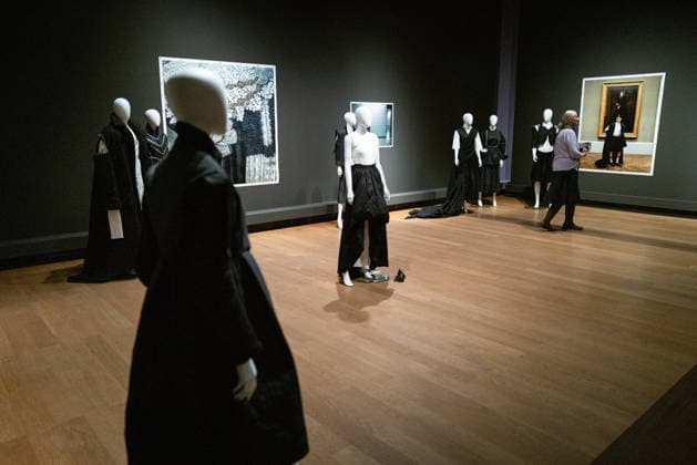 Opening DER BERLINER SALON alternative view guests model exhibition exhibition space opening DER BERLINER SALON is once again a guest at the Berlin Gemäldegalerie and presents a curated selection of 45 designers as part of Berlin Fas Copyright: xEventpressxFuhrx
