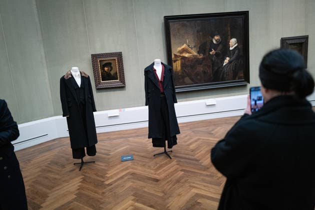 Opening DER BERLINER SALON alternative view guests model exhibition exhibition space opening DER BERLINER SALON is once again a guest at the Berlin Gemäldegalerie and presents a curated selection of 45 designers as part of Berlin Fas Copyright: xEventpressxFuhrx