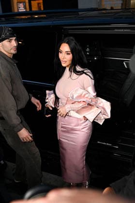 Kim Kardashian arrives for the worldwide launch of NikeSkims with a pop-up in the Marais district of Paris, France, February 2, 2026 NikeSkims inaugurates an experiential pop-up from February 3 to 8, the Marais district acting as a crossroads between luxury and urban culture The 500-square-meter space hosts fashion shows during fashion weeks under its 7 5-meter-high Eiffel-style glass roof Yehiel Chekroune Bestimage Kim Kardashian arrives for the global launch of NikeSkims, which includes a pop up in the Marais district of Paris, France, on February 2, 2026 Paris France  Copyright: xYehielxChekrounex xBestimagexYehielxChekrounex xBestimagex