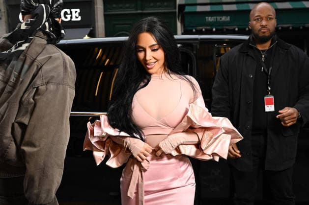 Kim Kardashian arrives for the worldwide launch of NikeSkims with a pop-up in the Marais district of Paris, France, February 2, 2026 NikeSkims inaugurates an experiential pop-up from February 3 to 8, the Marais district acting as a crossroads between luxury and urban culture The 500-square-meter space hosts fashion shows during fashion weeks under its 7 5-meter-high Eiffel-style glass roof Pierre Perusseau Bestimage Kim Kardashian arrives for the global launch of NikeSkims, which includes a pop up in the Marais district of Paris, France, on February 2, 2026 Paris France  Copyright: xPierrexPerusseaux xBestimagexPierrexPerusseaux xBestimagex