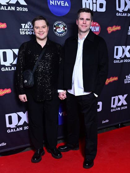 STOCKHOLM, SWEDEN 20260202 Martin Redhe Nord, nominee in the Social Media Podcast of the Year, and company arrive at the QX gala at Cirkus in Stockholm STOCKHOLM SWEDEN x10030x  Copyright: xJonasxEkströmer TTx QX-GALAN 2026 EfoVvA3Mw_w