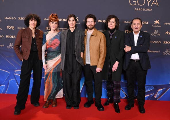 Nominees Meeting of the 40th edition of the Goya Awards Actor Álvaro Cervantes 3d , actress Miriam Garlo 2i and filmmaker Eva Libertad 3i , pose at the photocall of the Nominees Meeting of the 40th edition of the Goya Awards, held at the Real Casino de Madrid, on February 2, 2026, in Madrid Spain CINE AWARDS GOYA PHOTOCALL GENTE José Madrid Madrid Madrid Spain  Copyright: xJosÃ xOlivax 7261985