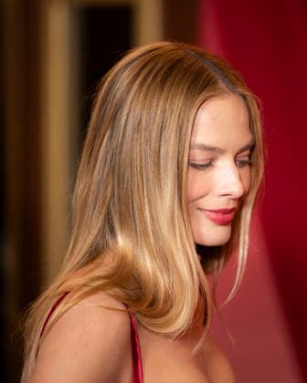 Hurlevent or Wuthering Heights photocall in Paris EB Australian actress Margot Robbie poses during a photocall before the screening of the movie Wuthering Heights « Hurlevent » at the Grand Rex theater in Paris on February 2, 2026.Photo by Eliot Blondet ABACAPRESS.COM Paris France France  Copyright: xBlondetxEliot ABACAx