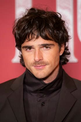 Hurlevent or Wuthering Heights photocall in Paris EB US actor Jacob Elordi poses during a photocall before the screening of the movie Wuthering Heights at the Grand Rex theater in Paris on February 2, 2026. Photo by Eliot Blondet ABACAPRESS.COM Paris France France  Copyright: xBlondetxEliot ABACAx