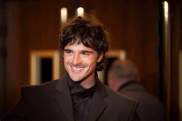 Hurlevent or Wuthering Heights photocall in Paris EB US actor Jacob Elordi poses during a photocall before the screening of the movie Wuthering Heights at the Grand Rex theater in Paris on February 2, 2026. Photo by Eliot Blondet ABACAPRESS.COM Paris France France  Copyright: xBlondetxEliot ABACAx