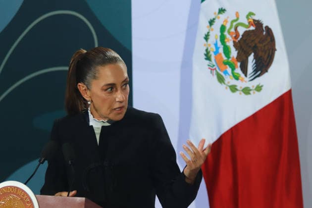 Mexico s President Claudia Sheinbaum speaks about the inauguration of the Santa FeÃ¢â‚¬Observatorio section of the El Insurgente train during a news conference at the National Film Archive in Chapultepec. on February 2, 2026 in Mexico City, Mexico. Mexico City Mexico - ZUMAe321 20260202_zia_e321_004 Copyright: xCarlosxSantiagox