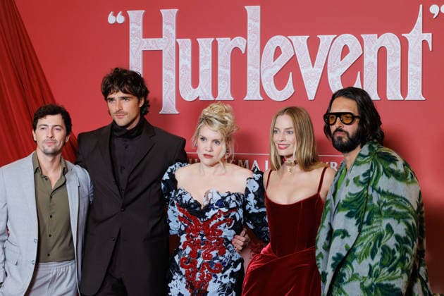 Wuthering Heights premiere at Grand Rex theatre Celebrities arrival on red carpet Avant premiere de Hurlevent au cinema Le Grand Rex Arrivees des celebrites sur le tapis rouge Jacob Elordi, Emerald Fennell, Margot Robbie et Shazad Latif 452724 2026 02 02 France  Copyright: xSebastienxFremontx xStarfacex STAR_452724_112