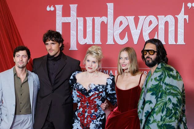 Wuthering Heights premiere at Grand Rex theatre Celebrities arrival on red carpet Avant premiere de Hurlevent au cinema Le Grand Rex Arrivees des celebrites sur le tapis rouge Jacob Elordi, Emerald Fennell, Margot Robbie et Shazad Latif 452724 2026 02 02 France  Copyright: xSebastienxFremontx xStarfacex STAR_452724_113