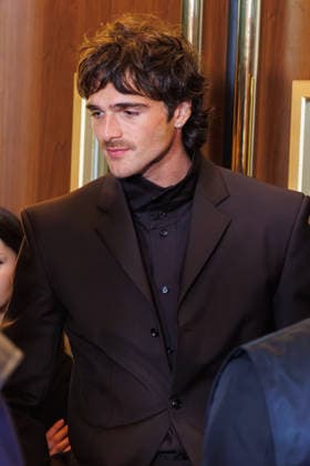 Wuthering Heights premiere at Grand Rex theatre Celebrities arrival on red carpet Avant premiere de Hurlevent au cinema Le Grand Rex Arrivees des celebrites sur le tapis rouge Jacob Elordi 452724 2026 02 02 France  Copyright: xSebastienxFremontx xStarfacex STAR_452724_119