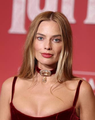 Hurlevent Photocall Margot Robbie attends the Hurlevent Photocall at Le Grand Rex on February 02, 2026 in Paris, France.  Copyright: xDFYx