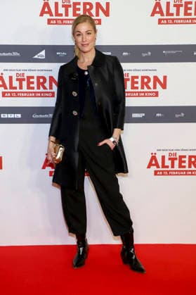 Julia Stinshoff actress on the red carpet at the movie premiere Die Aelteren at Kinopolis HafenCity in Hamburg on 02 02 2026 Hamburg Germany