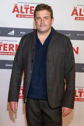 Sebastian Bezzel actor on the red carpet at the movie premiere Die Aelteren at Kinopolis HafenCity in Hamburg on 02 02 2026 Hamburg Germany